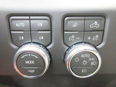 New 2026 GMC Sierra 1500 Denali Ultimate AWD/4WD image 18