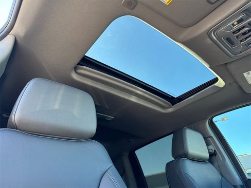 Used 2025 Chevrolet Silverado 1500 LT Trail Boss w/ LT Trail Boss Premium Package image 15