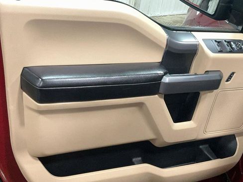 Used 2016 Ford F150 XLT w/ Equipment Group 302A Luxury image 9