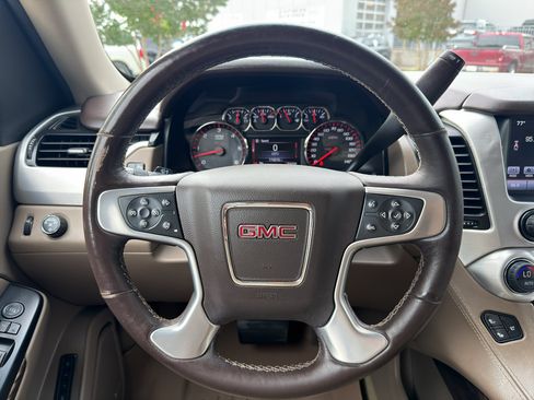 Used 2016 GMC Yukon SLT RWD image 13