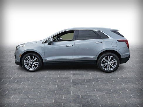 Certified 2024 Cadillac XT5 Premium Luxury w/ Platinum Package image 2