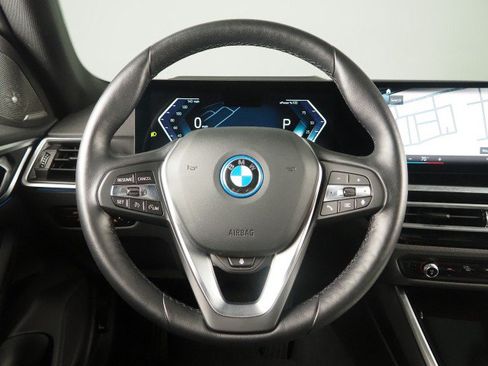 Used 2023 BMW i4 eDrive40 w/ Premium Package RWD image 18