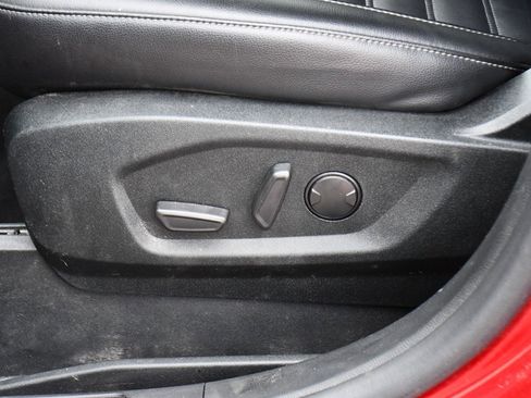 Used 2022 Ford Edge SEL w/ Convenience Package image 14