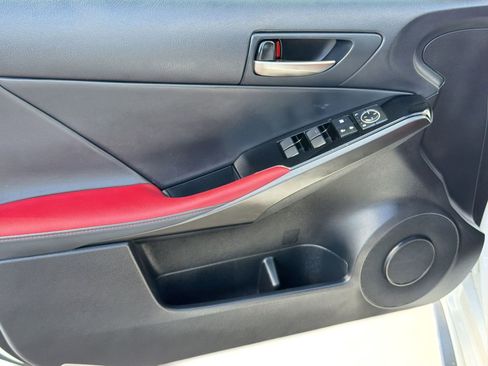 Used 2025 Lexus IS 300 w/ Comfort Package image 13