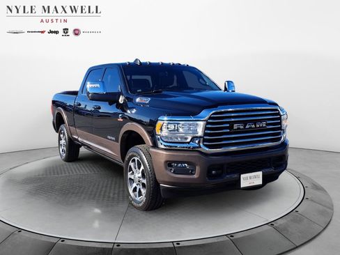 Used 2024 RAM 2500 Limited w/ Towing Technology Group image 2