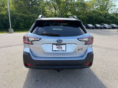 Used 2024 Subaru Outback Premium AWD/4WD image 6
