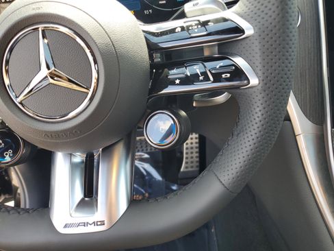 Used 2026 Mercedes-Benz GLC 43 AMG 4MATIC image 27