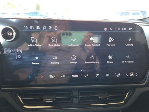 New 2026 Chevrolet Equinox EV RS image 35