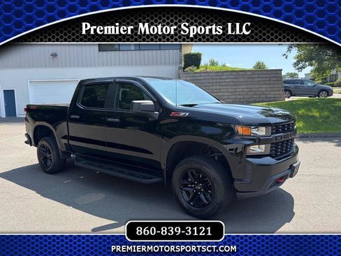 Used 2020 Chevrolet Silverado 1500 Custom Trail Boss w/ Custom Convenience Package AWD/4WD image 1