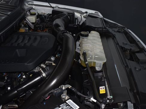 Certified 2022 Ford F150 XLT w/ Equipment Group 302A High image 21