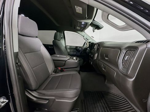 Used 2024 Chevrolet Silverado 1500 Custom image 28