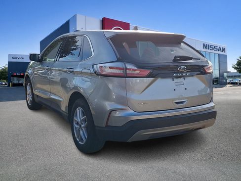 Used 2024 Ford Edge SEL AWD/4WD image 4