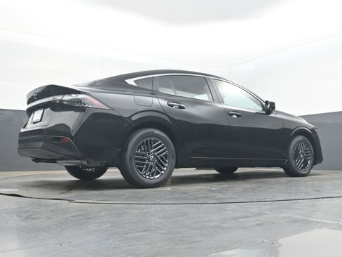 New 2026 Nissan Sentra SV FWD image 27