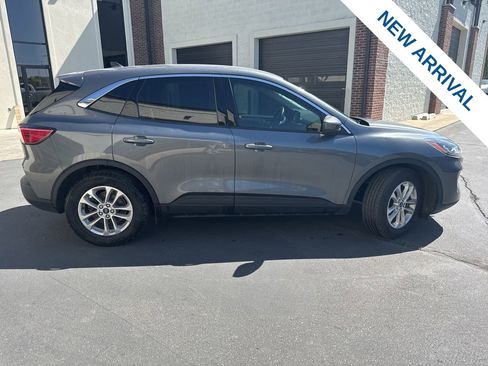 Used 2021 Ford Escape SE FWD image 8
