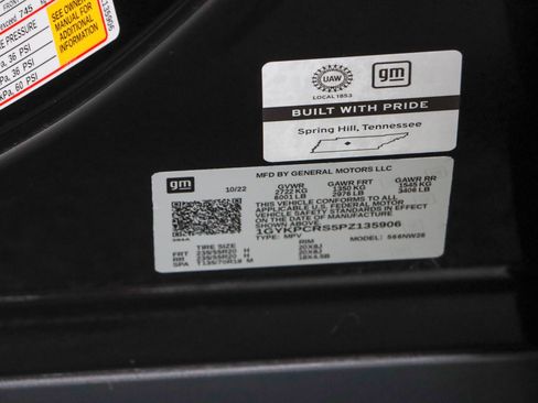 Used 2023 Cadillac XT6 Premium Luxury w/ Technology Package FWD image 37