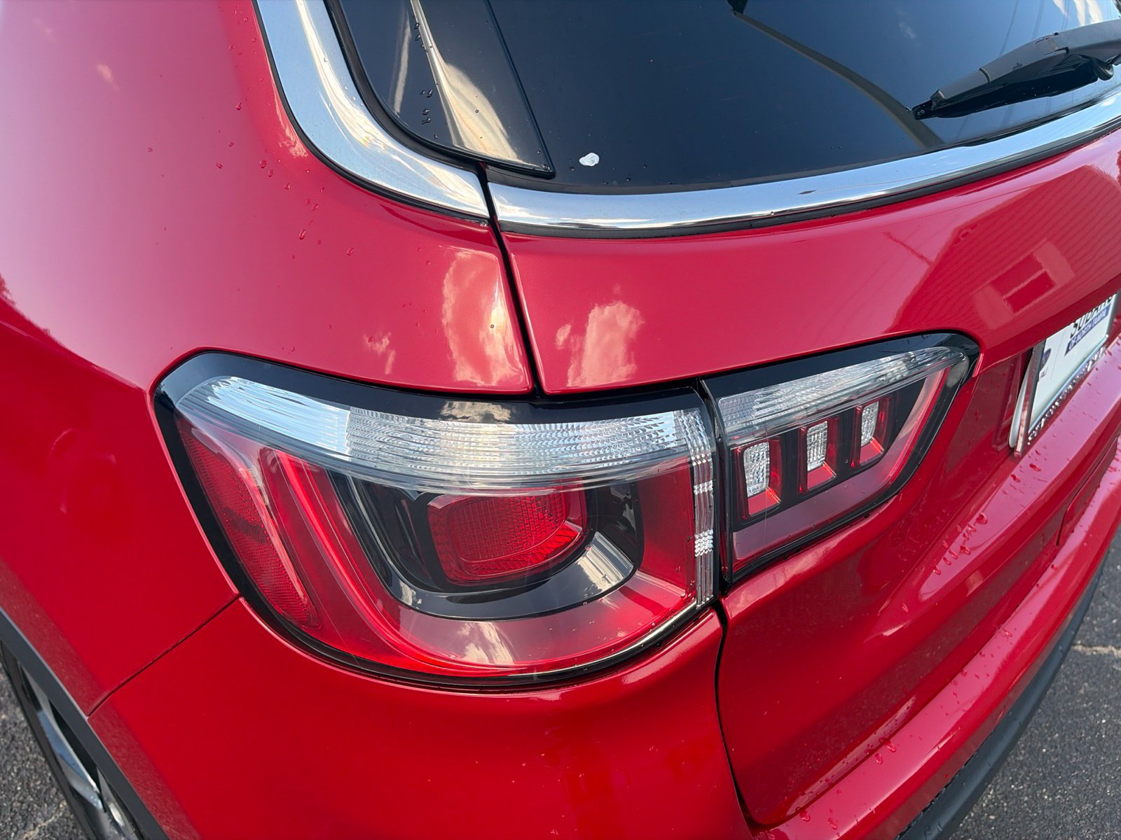 Used 2018 Jeep Compass Latitude w/ Popular Equipment Group FWD image 59