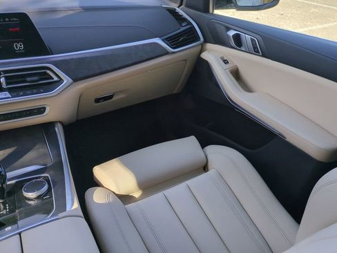 Used 2022 BMW X5 sDrive40i w/ Parking Assistance Package image 16
