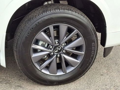 Used 2026 INFINITI QX80 Pure w/ Cargo Package image 8