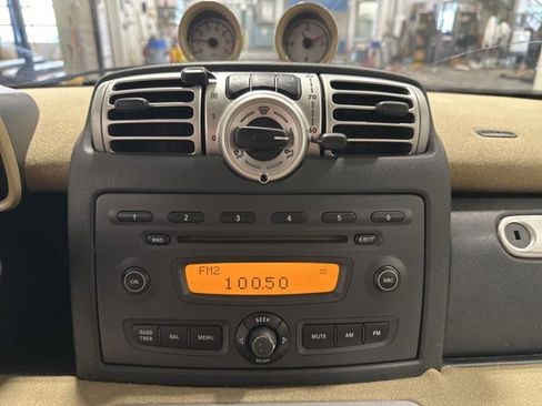 Used 2008 smart fortwo passion image 14