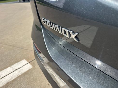 Used 2020 Chevrolet Equinox LT AWD/4WD image 9