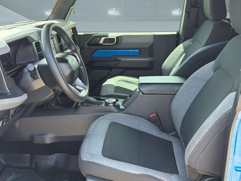 Certified 2022 Ford Bronco 2-Door AWD/4WD image 5