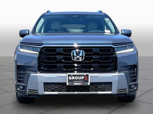 New 2026 Honda Pilot image 3