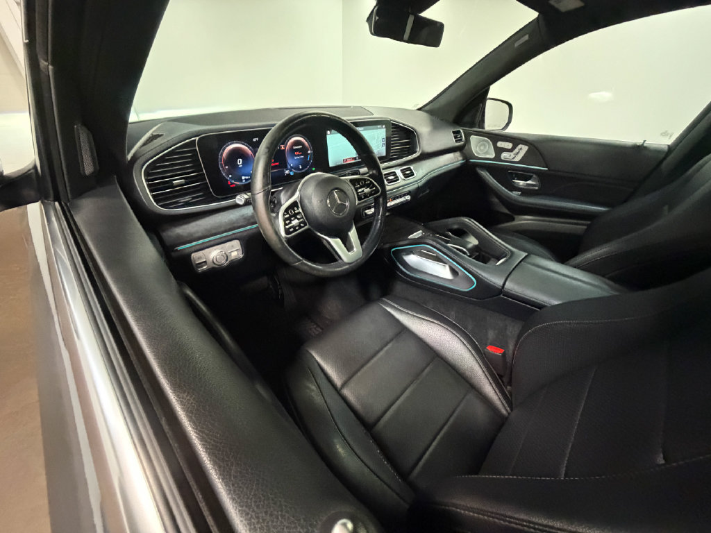 Used 2020 Mercedes-Benz GLE 350 4MATIC image 2