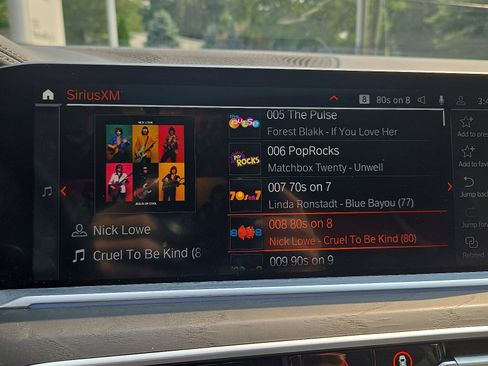 Used 2022 BMW X7 xDrive40i image 18