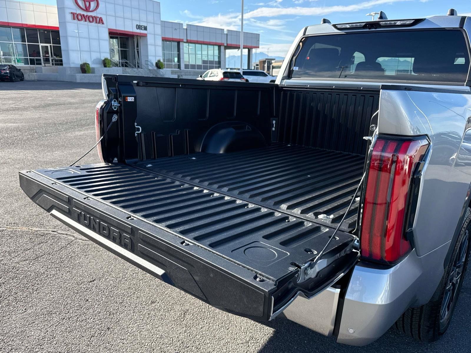 New 2026 Toyota Tundra Limited AWD/4WD image 12