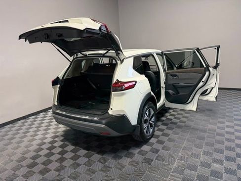 Used 2021 Nissan Rogue SV AWD/4WD image 28
