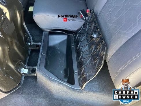 Used 2018 Toyota Tacoma TRD Sport w/ Technology Package RWD image 35