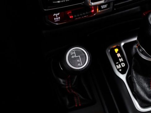 Used 2020 Jeep Wrangler Unlimited Rubicon image 25