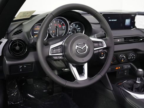 New 2026 MAZDA MX-5 Miata Club RWD image 15
