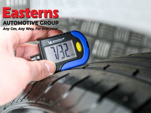 Used 2024 Chevrolet Malibu LT image 28