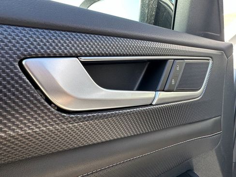 New 2026 Volkswagen Atlas Cross Sport SEL R-Line image 18