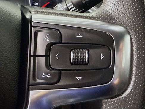 Used 2024 Chevrolet Blazer LT image 13