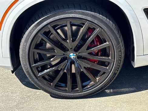Used 2022 BMW X5 M50i AWD/4WD image 12