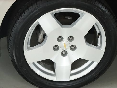 Used 2009 Chevrolet Malibu LT w/ HFV6 Engine Package FWD image 12