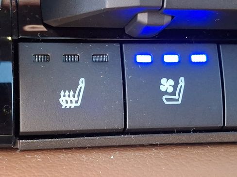 Used 2024 Toyota Tundra 1794 Edition image 25