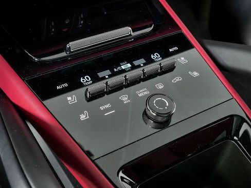 New 2026 Porsche Cayenne GTS AWD/4WD image 17
