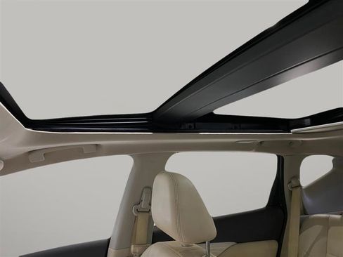 Used 2017 Nissan Murano Platinum w/ Platinum Technology Package image 14