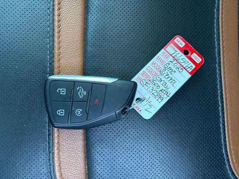 Used 2025 GMC Sierra 2500 AT4 w/ AT4 Premium Plus Package image 34