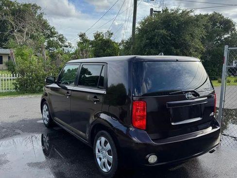 Used 2009 Scion xB FWD image 4