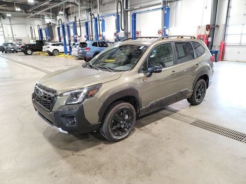 Used 2024 Subaru Forester Wilderness AWD/4WD image 3