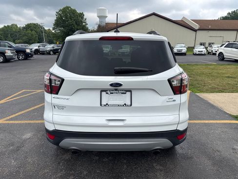 Used 2018 Ford Escape SE w/ Ford Safe & Smart Package AWD/4WD image 7