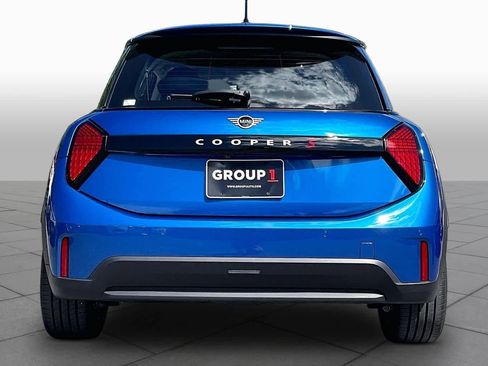 Used 2025 MINI Cooper S FWD image 4