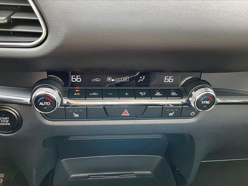 Used 2025 MAZDA CX-30 AWD 2.5 S w/ Premium Package image 17