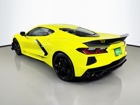 Used 2020 Chevrolet Corvette Stingray Preferred Cpe w/ 2LT Preferred Equipment Group RWD image 7