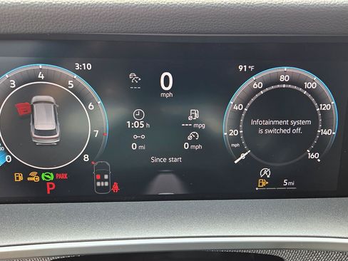 New 2026 Volkswagen Tiguan S FWD image 18