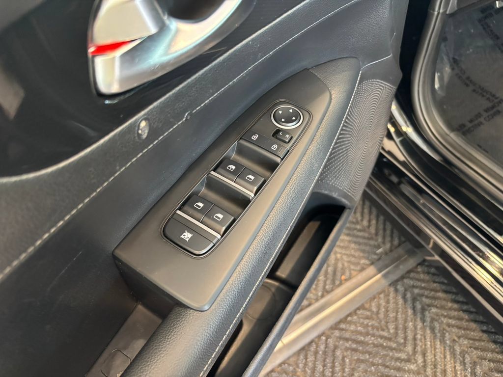 Used 2024 Kia Forte GT-Line w/ GT-Line Premium Package FWD image 14
